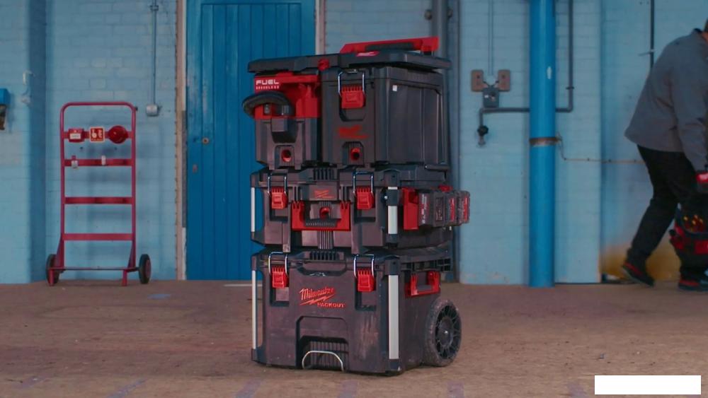 Держатель для АКБ Milwaukee 4932498645