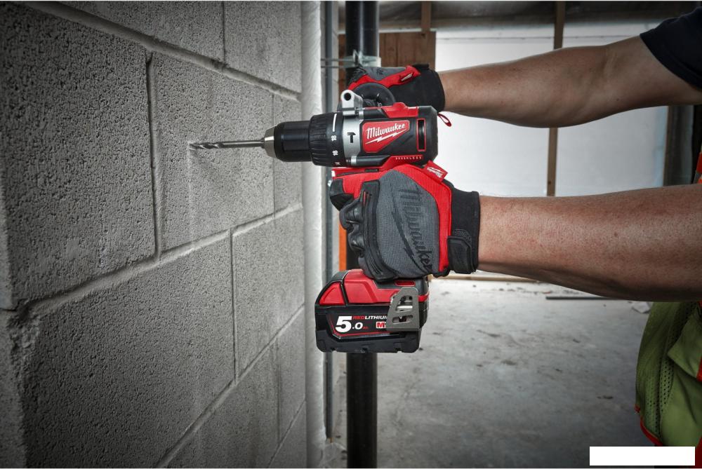 Ударная дрель-шуруповерт Milwaukee M18 BLPD2-502X 4933464517 (с 2-мя АКБ 5 Ач, кейс)