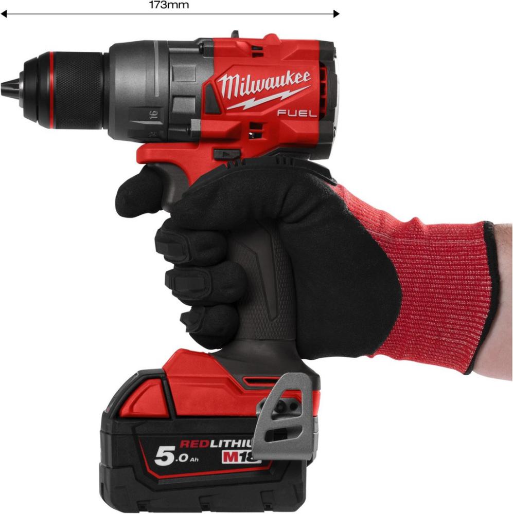 Дрель-шуруповерт Milwaukee M18 FDD3-402C 4933492472 (с 2-мя АКБ, кейс)