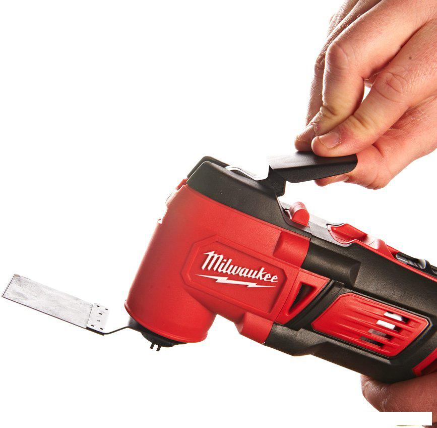 Реноватор Milwaukee M18 BMT-0 4933446203 (без АКБ)