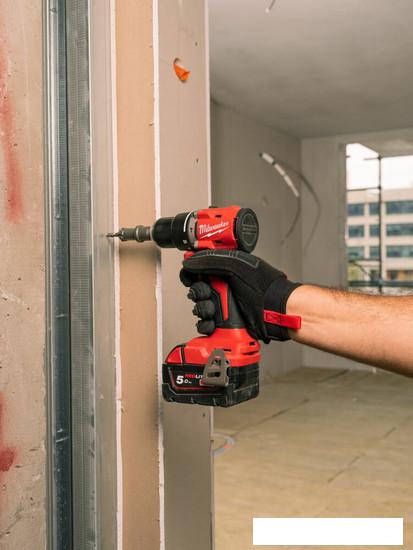 Ударная дрель-шуруповерт Milwaukee M18 M18BLPDRC-422C 4933492825 (с 2-мя АКБ 2 Ач + 4 Ач, кейс)