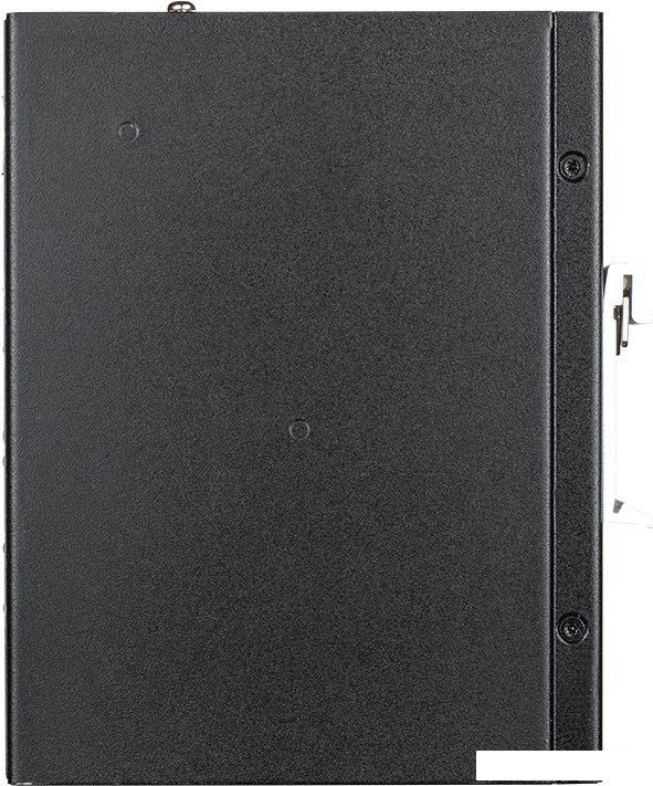 Неуправляемый коммутатор D-Link DIS-100G-5PSW/A1A