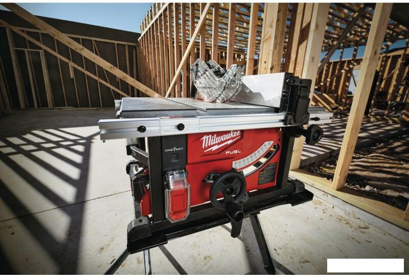 Станок Milwaukee M18 FUEL M18FTS210-0 4933464722 (без АКБ)