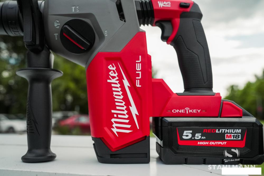 Перфоратор Milwaukee M18 FUEL M18ONEFHX-552X 4933478504 (с 2-мя АКБ, кейс)