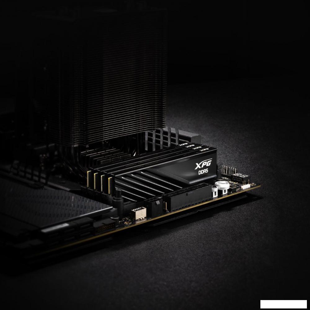Оперативная память ADATA XPG Lancer Blade 2x16ГБ DDR5 6400 МГц AX5U6400C3216G-DTLABBK