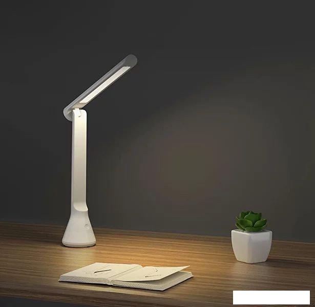 Настольная лампа Yeelight Rechargeable Folding Desk Lamp TD0003W0EU