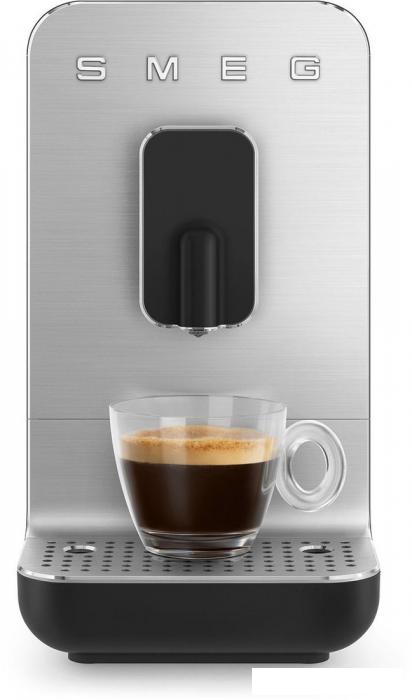 Кофемашина Smeg BCC11BLMEU