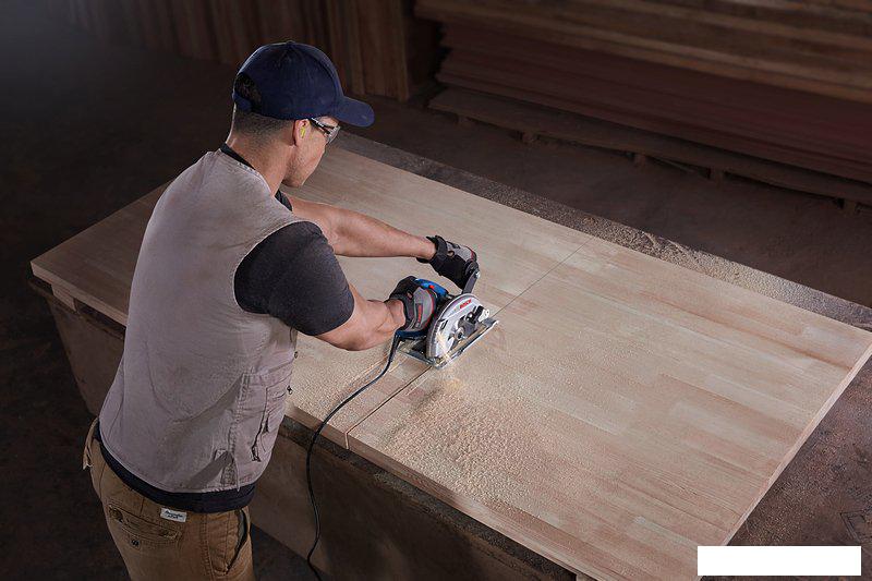 Дисковая (циркулярная) пила Bosch GKS 600 Professional [06016A9020]