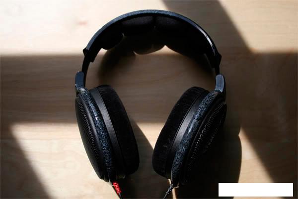 Наушники Sennheiser HD 600