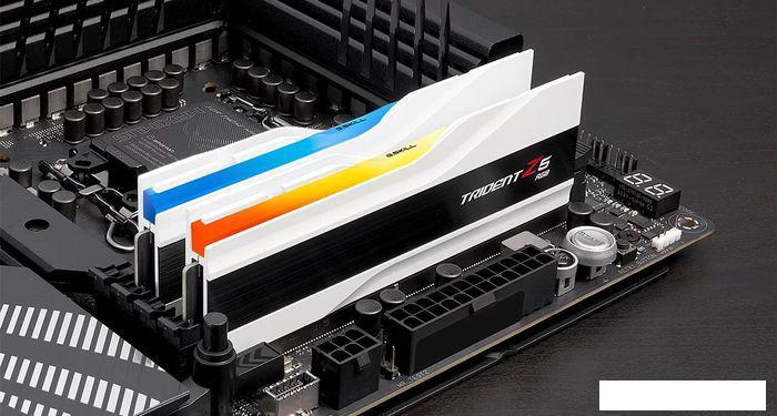 Оперативная память G.Skill Trident Z5 RGB 2x16ГБ DDR5 6000МГц F5-6000J3238F16GX2-TZ5RW
