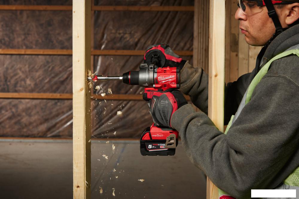 Ударная дрель-шуруповерт Milwaukee M18 ONEPD3-0X 4933492798 (без АКБ, кейс)