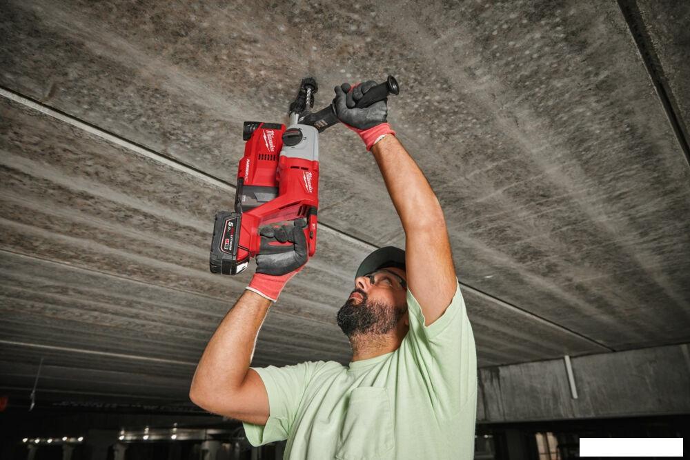 Перфоратор Milwaukee M18 M18BLHACD26-0X 4933492482 (без АКБ, кейс)