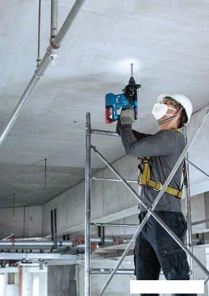Перфоратор Bosch GBH 187-LI Professional 0611923020 (без АКБ)