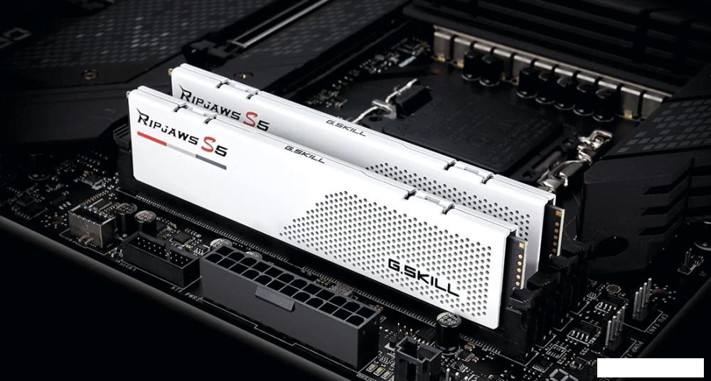 Оперативная память G.Skill Ripjaws S5 2x16ГБ DDR5 6000МГц F5-6000J3238F16GX2-RS5W