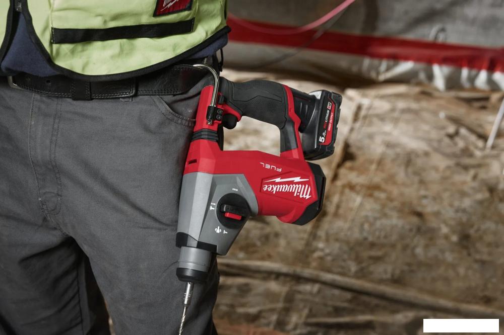 Перфоратор Milwaukee M12 FHAC16-0X 4933499184 (без АКБ, кейс)