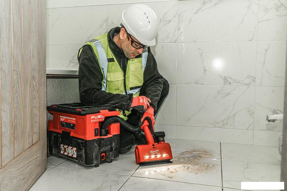 Насадка для ковра Milwaukee M12 AIR-TIP M12AUN-0 4932479461 (без АКБ)