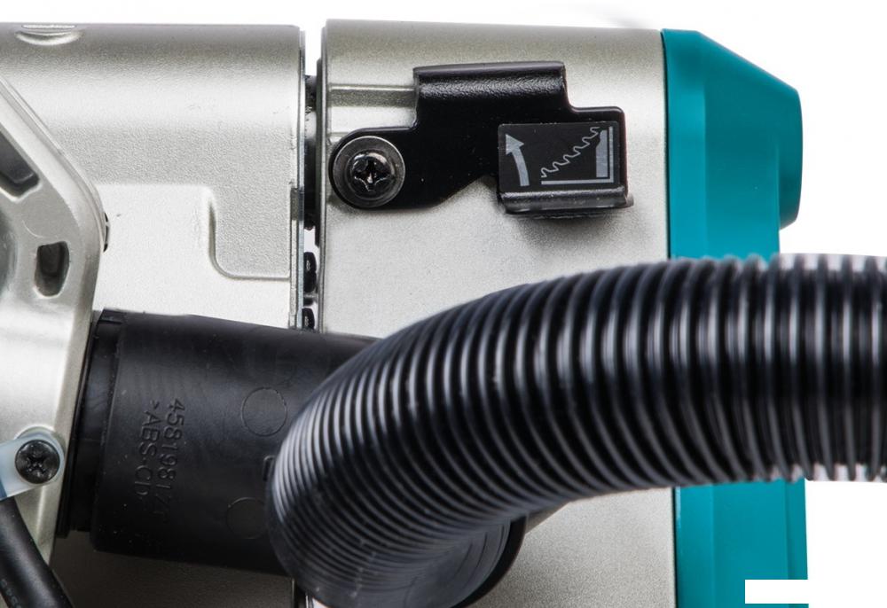 Торцовочная пила Makita LS1219L