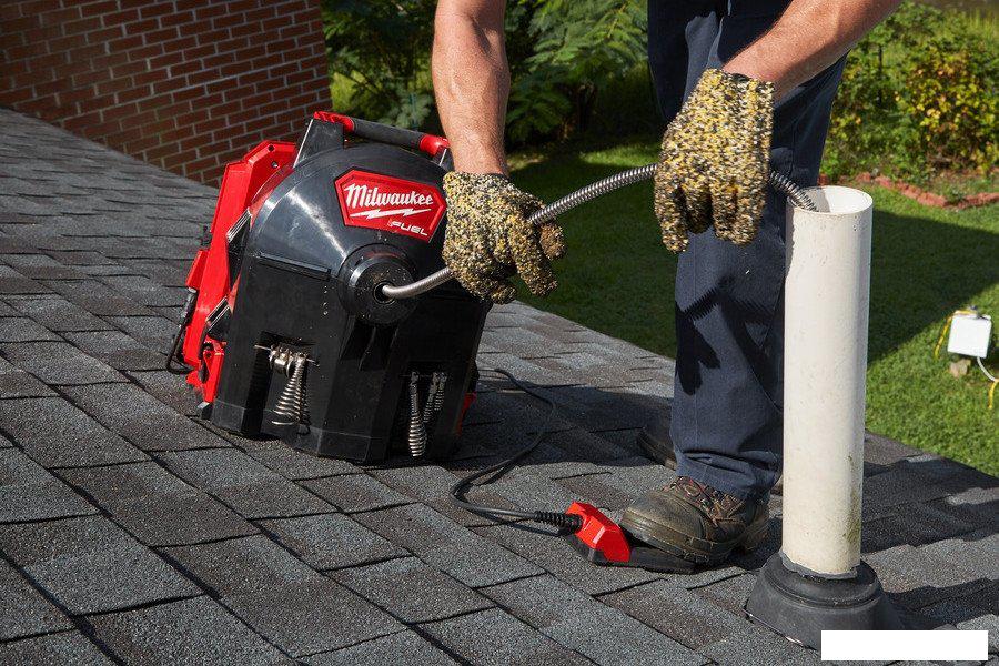 Прочистная машинка Milwaukee M18 FUEL M18FFSDC10-0 4933459707 (без АКБ)