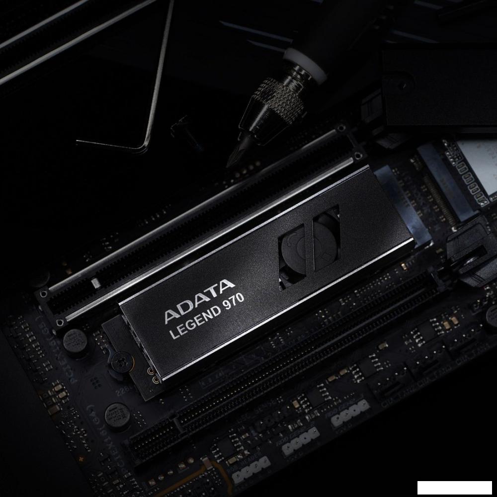SSD ADATA Legend 970 2TB SLEG-970-2000GCI