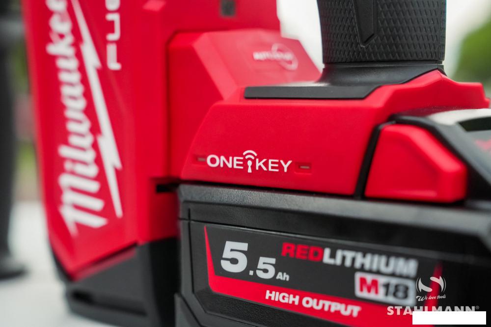 Перфоратор Milwaukee M18 FUEL M18ONEFHX-552X 4933478504 (с 2-мя АКБ, кейс)
