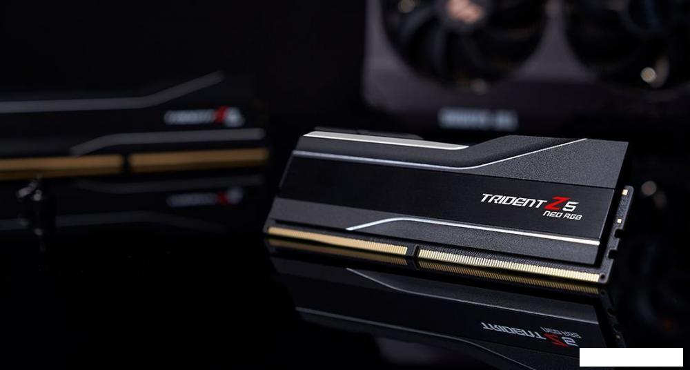 Оперативная память G.Skill Trident Z5 Neo RGB 2x16ГБ DDR5 6400 МГц F5-6400J3039G16GX2-TZ5NR