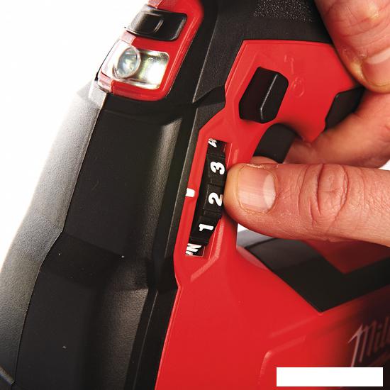 Пистолет для герметика Milwaukee M18 GG-201C 4933440490
