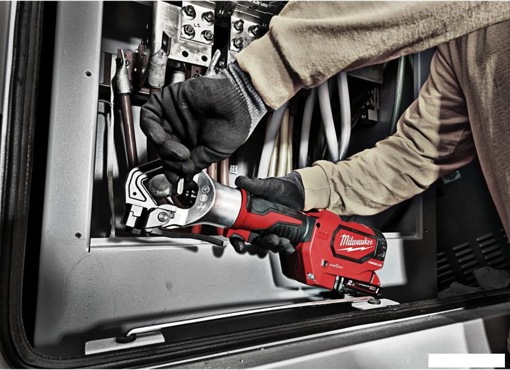 Кримпер Milwaukee M18 HDCT-202C 4933471950 (с 2-мя АКБ, кейс)