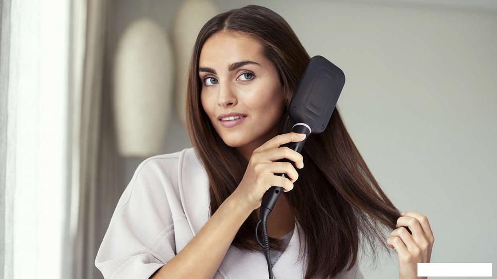 Щетка-выпрямитель Philips BHH880/00
