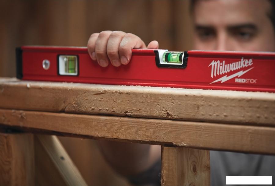 Уровень строительный Milwaukee Redstick Compact магнитный 4932459085