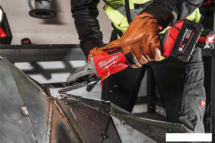 Угловая шлифмашина Milwaukee M18 Fuel FSAGF125XB-0X 4933478438 (без АКБ, кейс)
