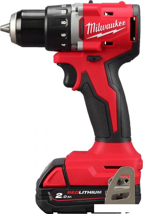 Дрель-шуруповерт Milwaukee M18 M18BLDDRC-202C 4933492833 (с 2-мя АКБ 2 Ач, кейс)