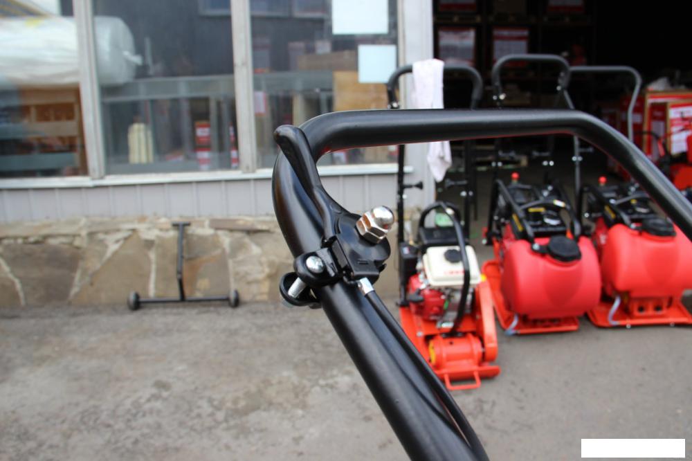 Виброплита Impulse VP120L