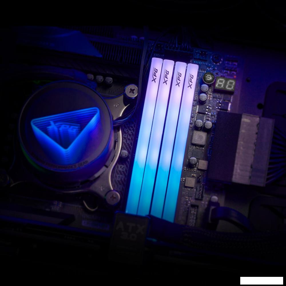 Оперативная память ADATA XPG Lancer Blade RGB 2x16ГБ DDR5 6000 МГц AX5U6000C3016G-DTLABRBK