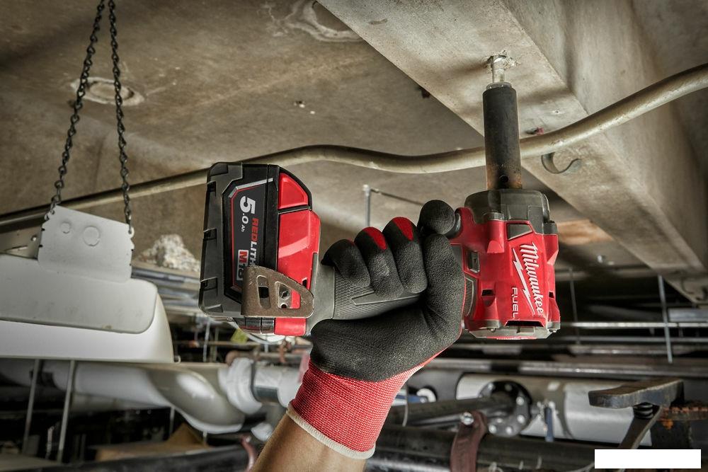 Гайковерт Milwaukee M18 FUEL M18FIW2F12-0 4933498058 (без АКБ)