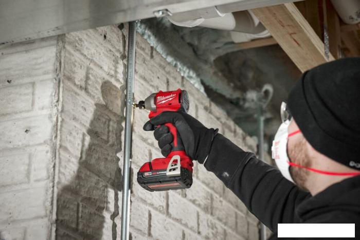 Винтоверт Milwaukee M18 M18BLIDR-0X 4933492842 (без АКБ, кейс)