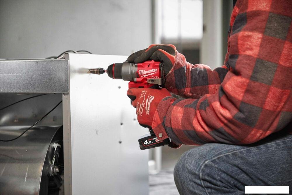 Ударная дрель-шуруповерт Milwaukee M12 FUEL M12FPD2-402X 4933479869 (с 2-мя АКБ 4 Ач, кейс)
