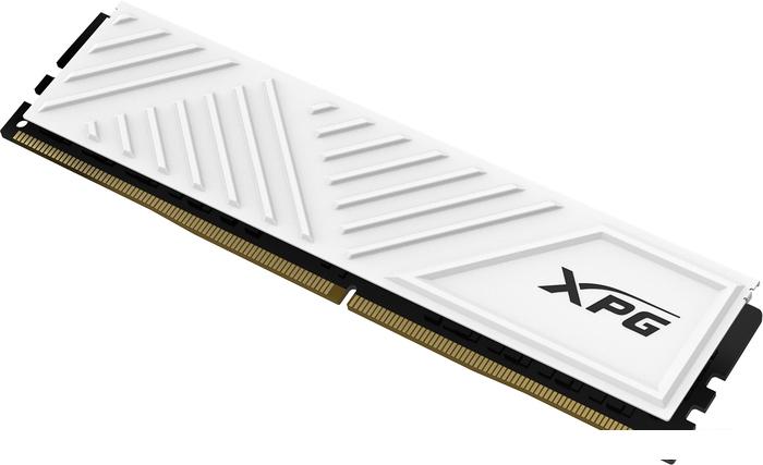 Оперативная память ADATA XPG GAMMIX D35 32ГБ DDR4 3200 МГц AX4U320032G16A-SWHD35