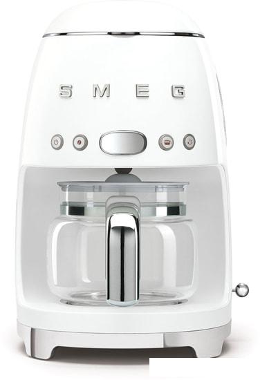Капельная кофеварка Smeg DCF02WHEU