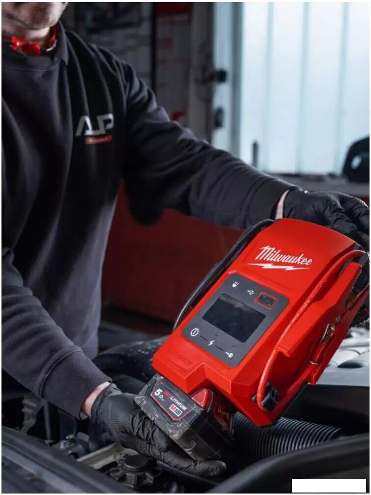 Пусковое устройство Milwaukee Jump Starter M18 JS2000-0 4933498026 (без АКБ)