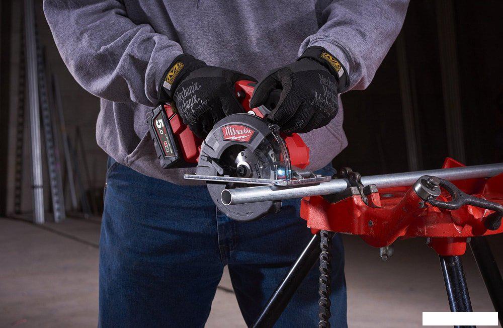 Дисковая (циркулярная) пила Milwaukee Fuel M18 FMCS-0X (без АКБ)