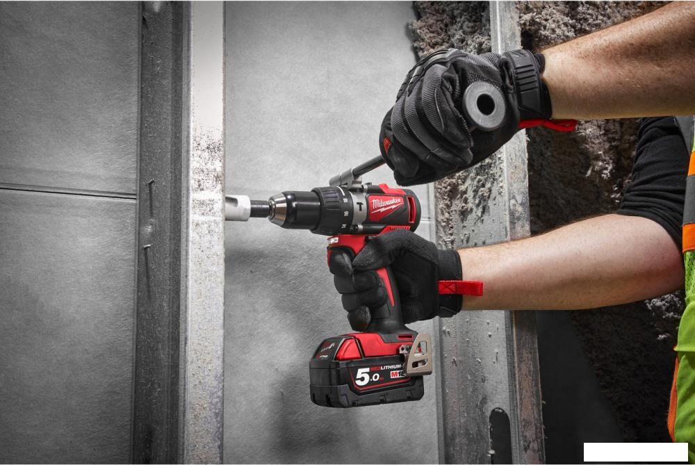 Ударная дрель-шуруповерт Milwaukee M18 BLPD2-502X 4933464517 (с 2-мя АКБ 5 Ач, кейс)
