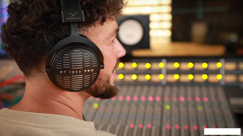 Наушники Beyerdynamic DT 1990 Pro MKII