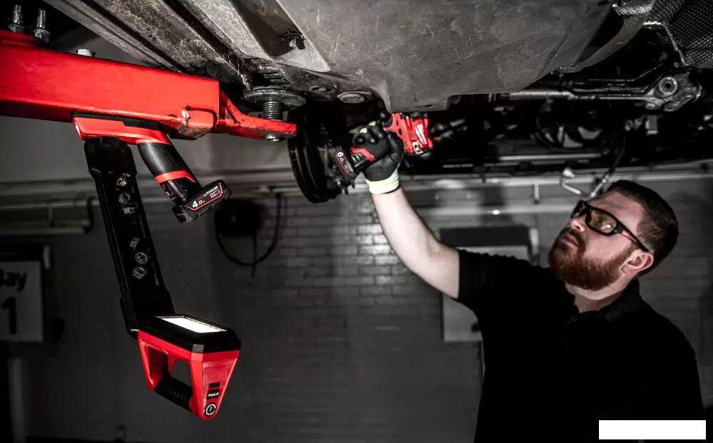 Фонарь Milwaukee M12 UCL-0 (без АКБ)