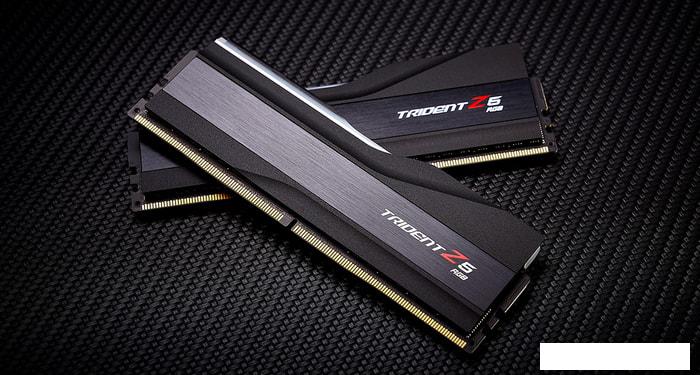 Оперативная память G.Skill Trident Z5 RGB 2x32ГБ DDR5 6400МГц F5-6400J3239G32GX2-TZ5RK
