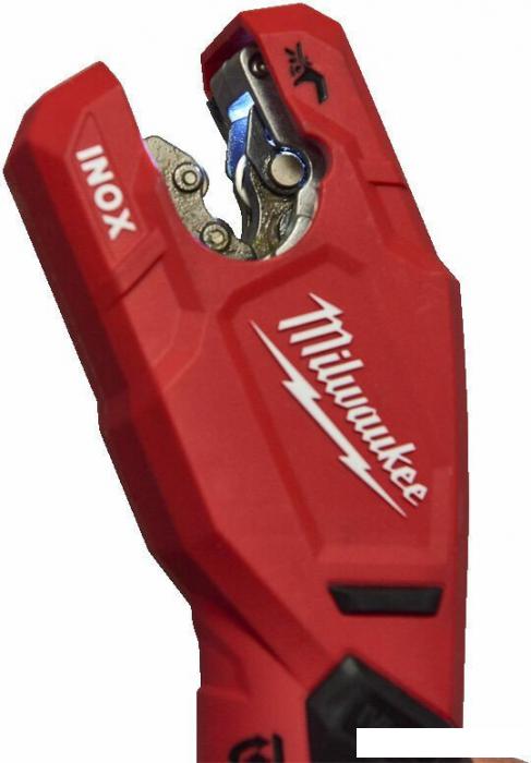 Труборез Milwaukee M12 PCSS-202C 4933479242 (с 2-мя АКБ, кейс)