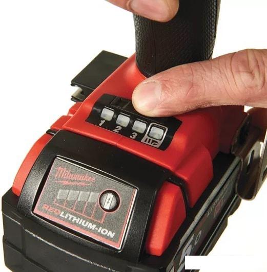 Винтоверт Milwaukee M18 FQID-0X FUEL 4933459187 (без АКБ, кейс)