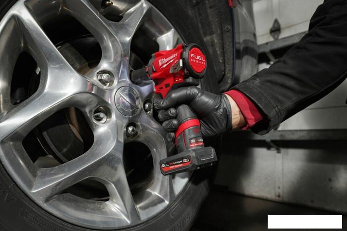 Аккумулятор Milwaukee M12 M12HB5 4932480165 (12В/5 Ач)