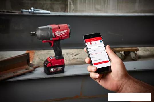Гайковерт Milwaukee M18 ONEFHIWF34-0X Fuel 4933459729 (без АКБ, кейс)