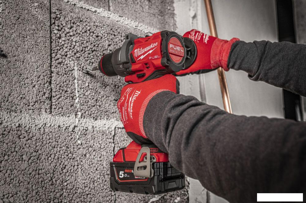 Ударная дрель-шуруповерт Milwaukee M18 FUEL M18FPD3-502X 4933479860 (с 2-мя АКБ, кейс)