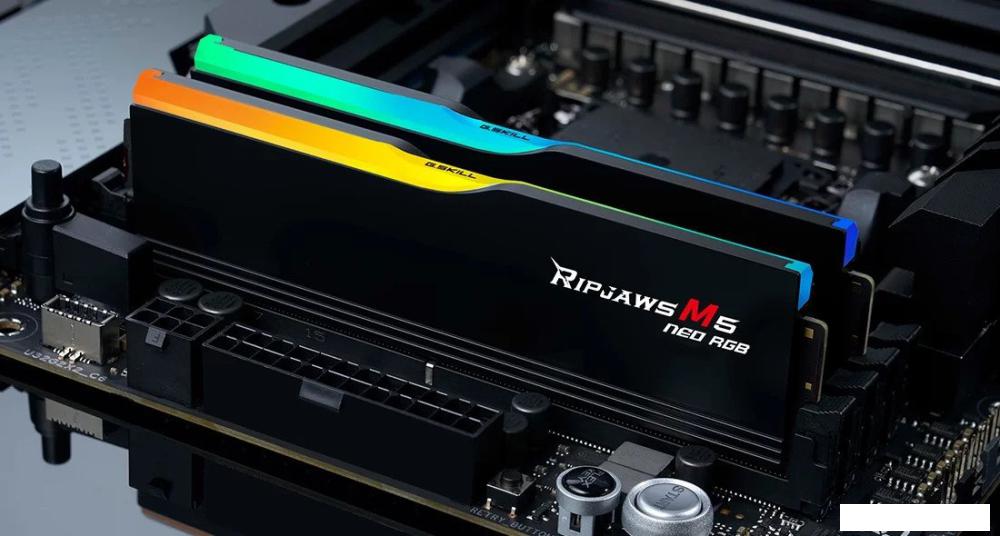 Оперативная память G.Skill Ripjaws M5 Neo RGB 2x16ГБ DDR5 6000 МГц F5-6000J2836G16GX2-RM5NRK
